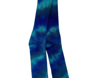 Men's tie dye bamboo socks.
