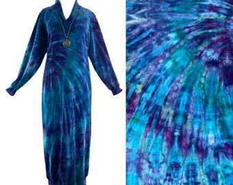 XL long ice tie dyed sweatshirt dress, robe in stretch bamboo/cotton fleece.