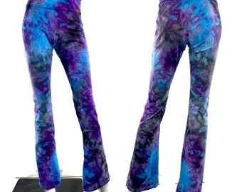 M ice tie dyed cotton yoga pants with fold over waistband.