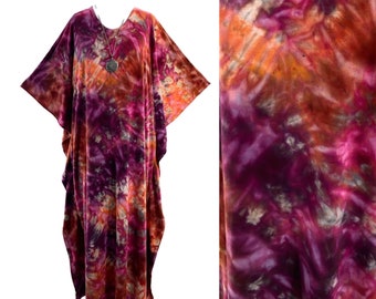 Caftan tie-dye en bambou teint glacé.