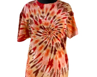 L tie dye cotton unisex T-shirt.