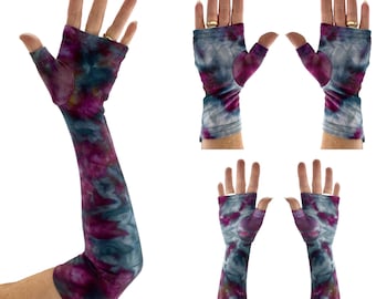 Ice dyed fingerless gloves, gauntlets, arm warmers in bamboo blend.