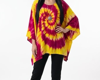 Tie-dye ponchotop van bamboemix.
