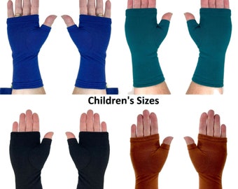 Children's bamboo fingerless gloves / wrist warmers.