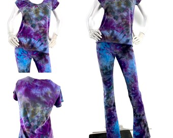 M Women's cut ice dye cotton T-shirt with gathers in front.