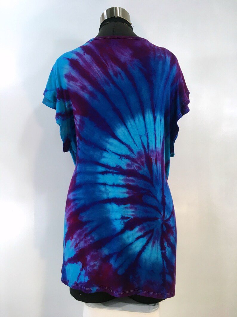 Plus size stretch rayon blue /& purple tie dye top.