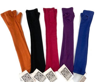 Children's long fingerless gloves, gauntlets, arm warmers in solid colours.