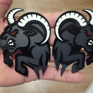 Widderkopf Aufkleber Schwarzes Acryl-Emblem mit Roten Augen für Widder-LKW