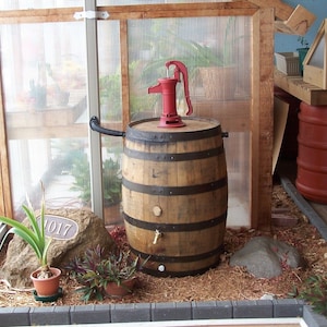 Whiskey Barrel Rain Barrel c/ Red Pitcher Pump-Flex Fit Diverter-FREE SHIPPING
