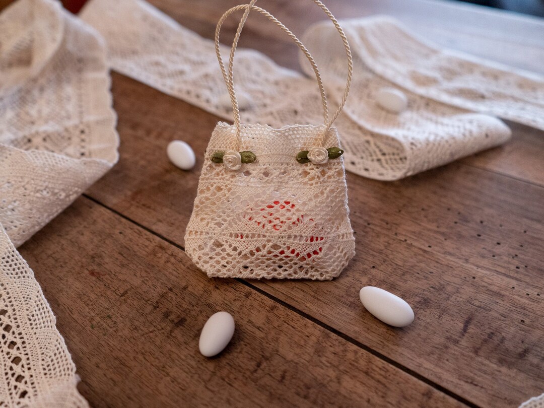 Bag, Small Lace Gift Bag With Cream Rose Ornaments, Wedding Favor Bag
