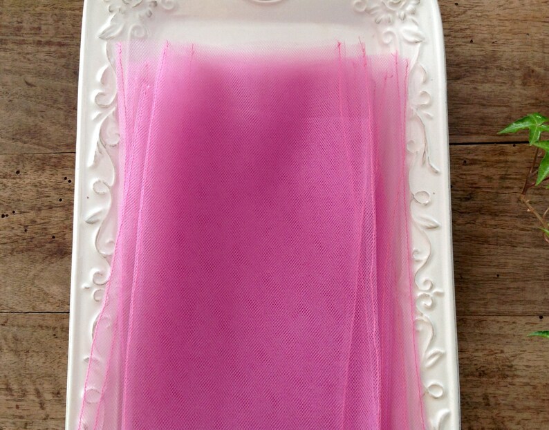 Set of 5 tulle bags with two satin ribbons
