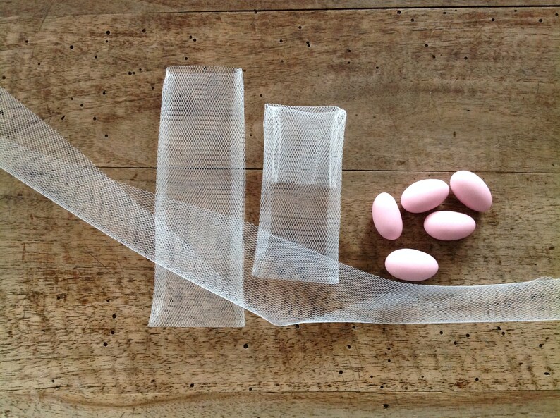 A Set of 25 Small Tulle Bags With Tulle Ribbon, Small Wedding Favor