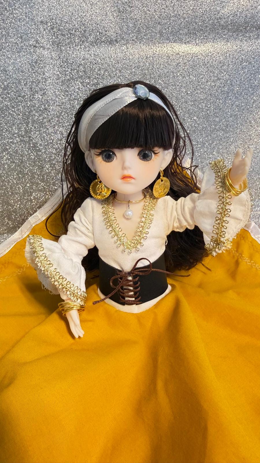 ☺︎︎ ハンドメイド 約8センチの女の子 ooak doll