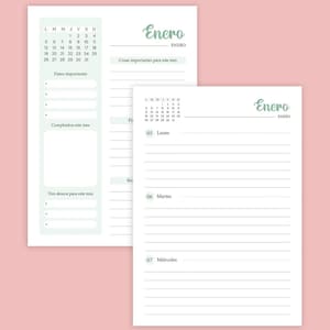 Puede incluir: Dos planificadores de papel blanco abiertos con un color de acento verde claro. El planificador de la izquierda tiene un calendario, espacio para notas y el texto "Datos importantes", "Cumpleaños este mes" y "Tres deseos para este mes". El planificador de la derecha tiene el texto "Enero" y entradas diarias.