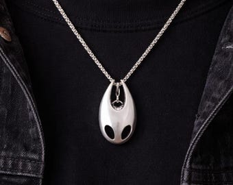Collar de Hollow Knight, colgante de juego de anime, joyería de cosplay de plata