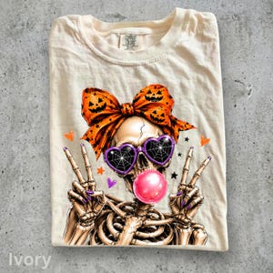 Skelett tuggummi Halloween-tröja, skelettrosett Halloween-tröja, tuggummiskelettskjorta, retro Halloween-t-shirt, höstskelettskjorta