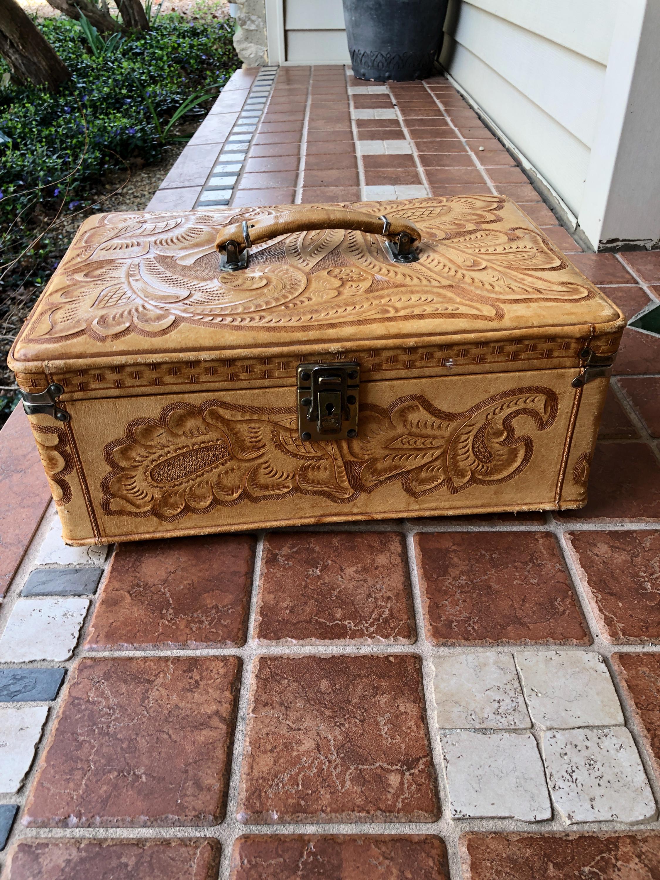 Vintage 1940s Trunk Suitcase - Etsy