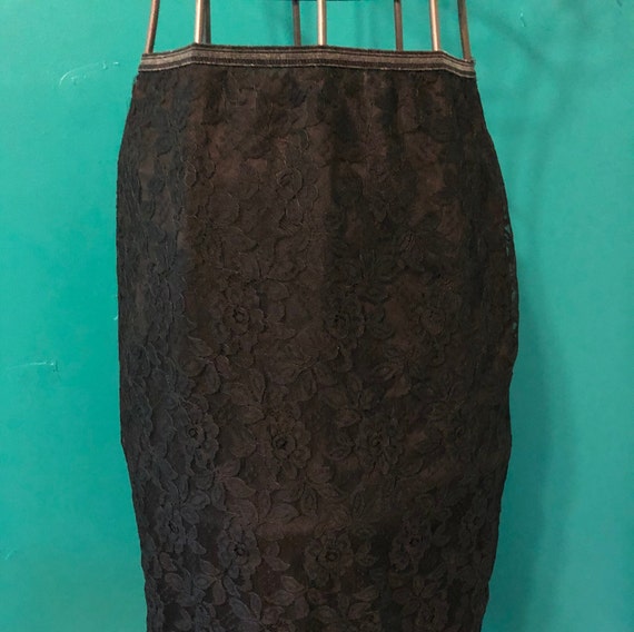 1950s black nylon half slip - image 1