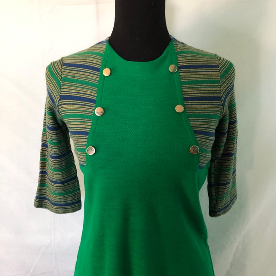1960s Kelly green knit mini dress with stripe sle… - image 2