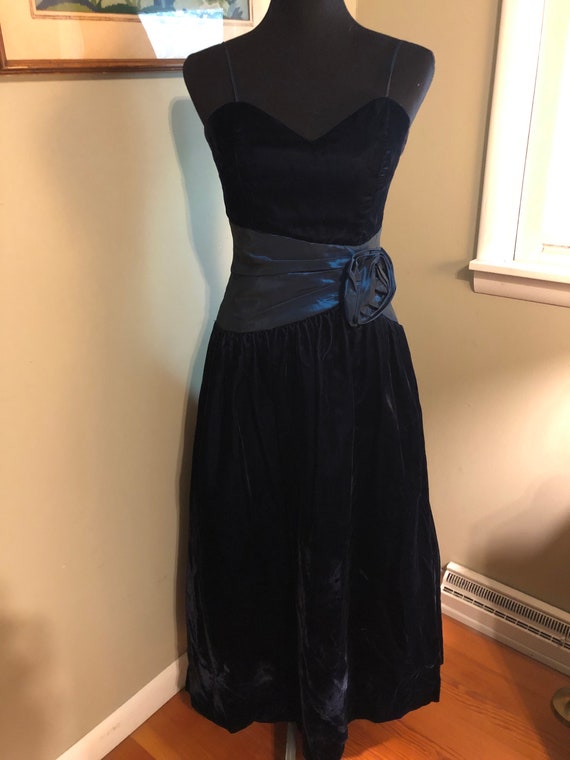 1980s dark blue velvet formal with taffeta waist