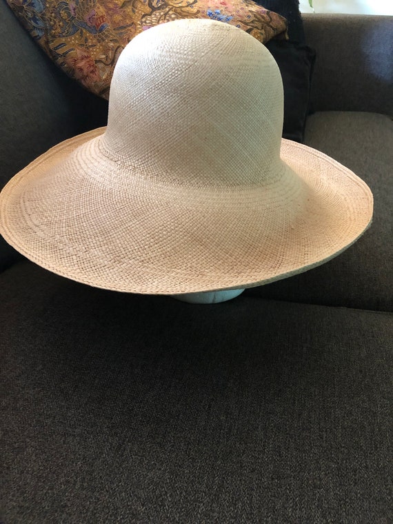 Simple Ecuadorean Panama hat - image 2