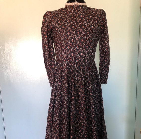 1960s black calico granny dress - Gem