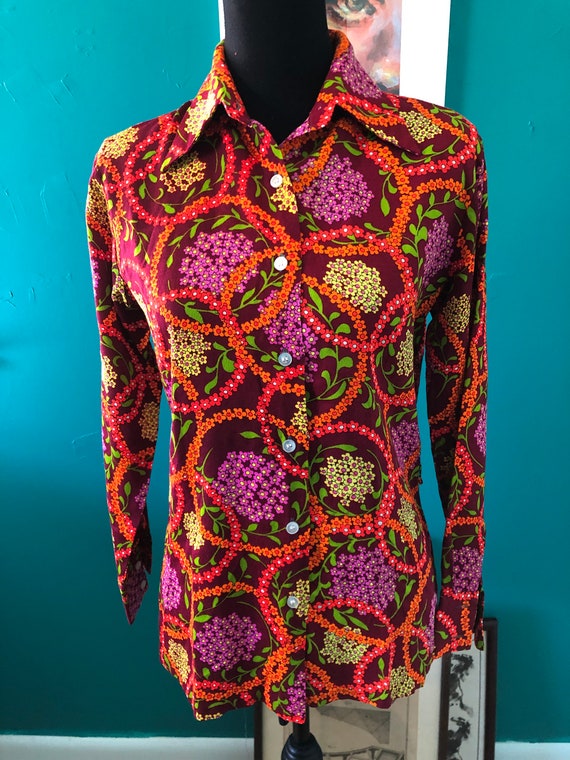 Late 1960s/early 1970s colorful floral print shirt