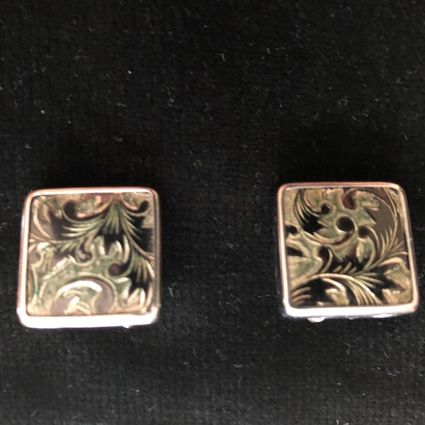 1950s Volupte square seraph pattern clip on earrings