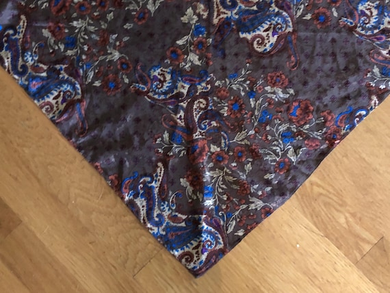 1980s shimmery deep colored triangular shawl/scarf - image 2