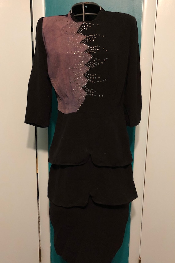 Early 1940s mauve and black dress