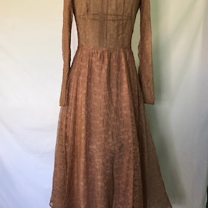 Late 1940s/early 1950s rose beige lace party dress