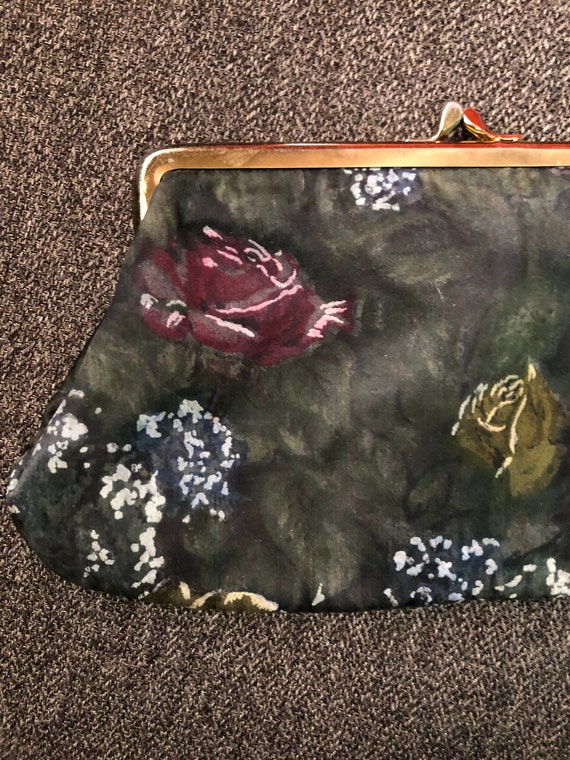 1950s small green watercolor print clutch - image 3