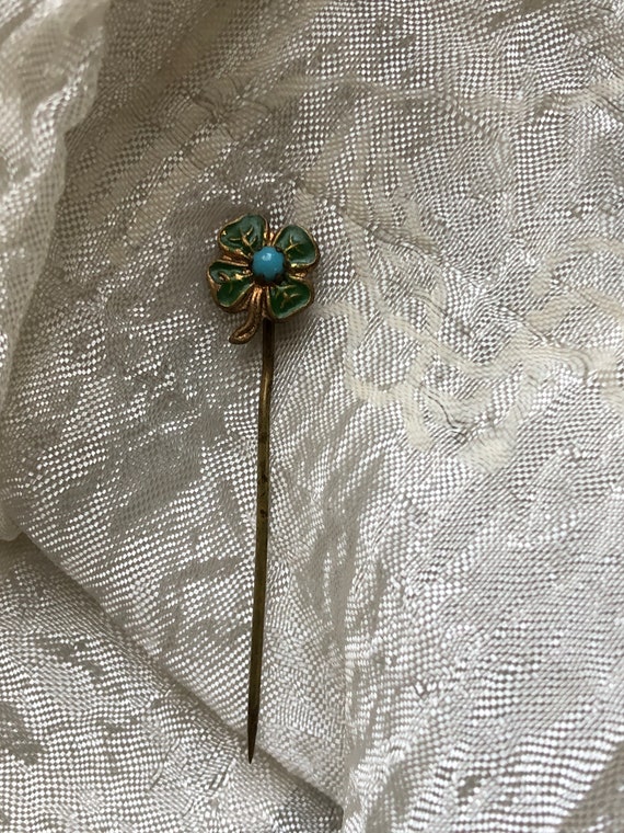 1910s enameled four leaf clover stickpin