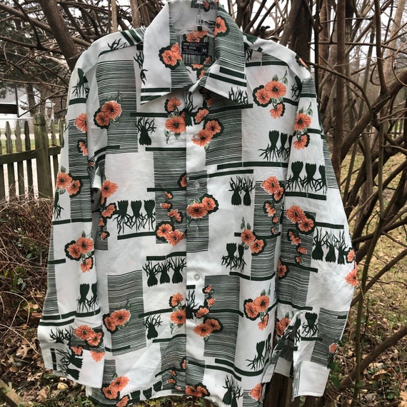 Men’s 1960s floral print shirt - image 1