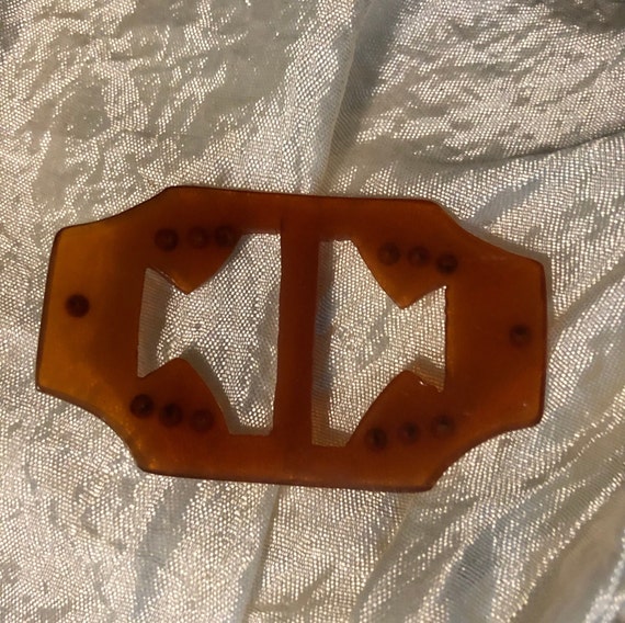 1940s root beer lucite buckle with rhinestones - image 2