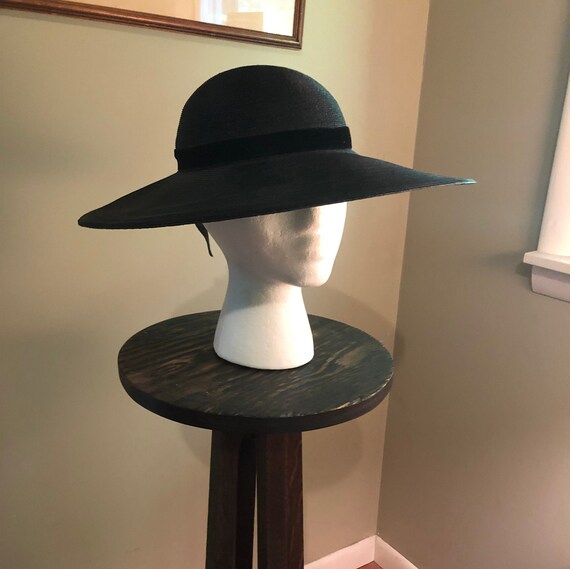 1950s black straw hat