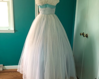 1950s strapless white tulle formal dress with aqua and daisy trim
