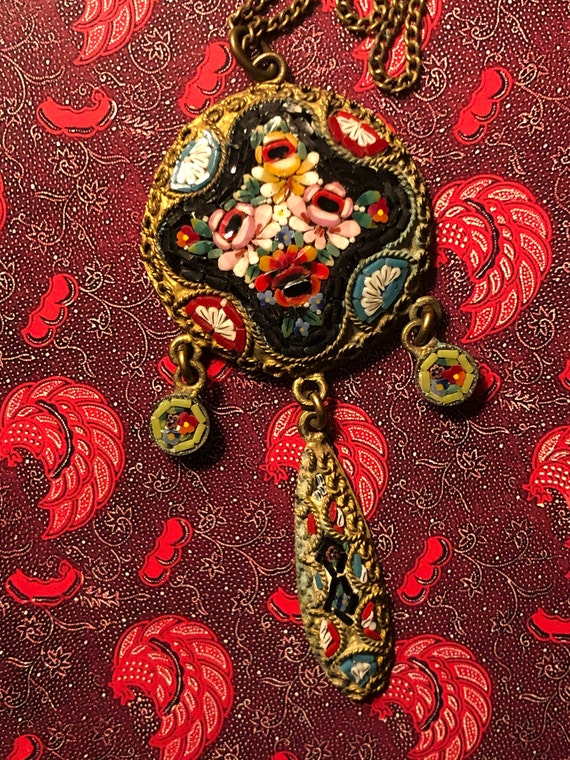 1910s Italian micro mosaic pendant necklace - image 3
