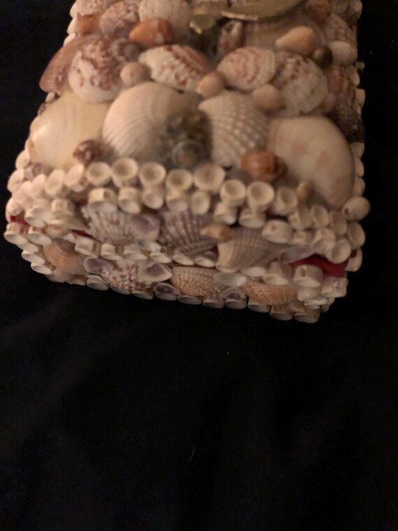 1980s shell covered hinged box - image 7