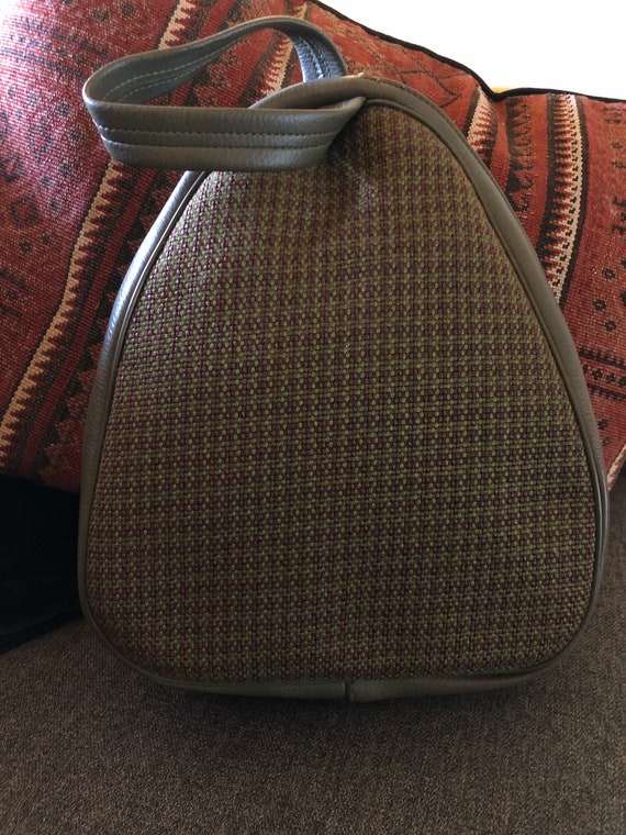 1960s olive green and brown houndstooth shoe bag