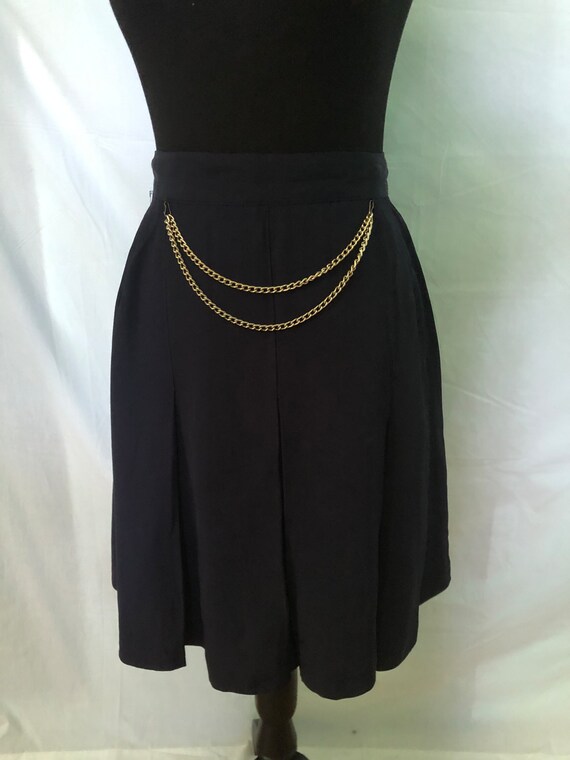 1960s navy blue faille skirt with box pleats and gold… - Gem