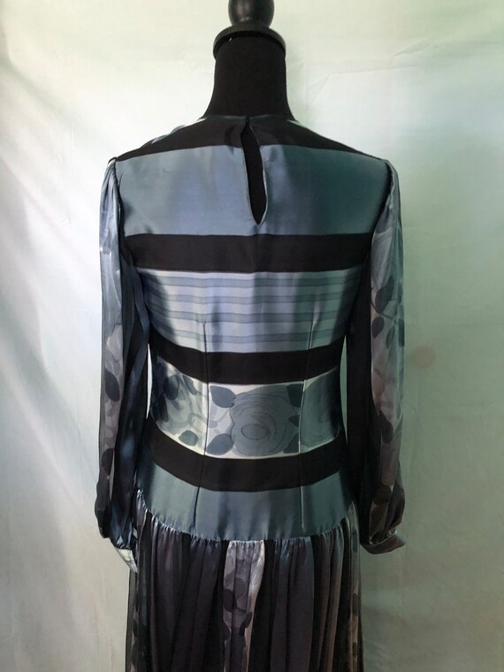 Luminous 1980s shades of grey dropped waist dress - image 7