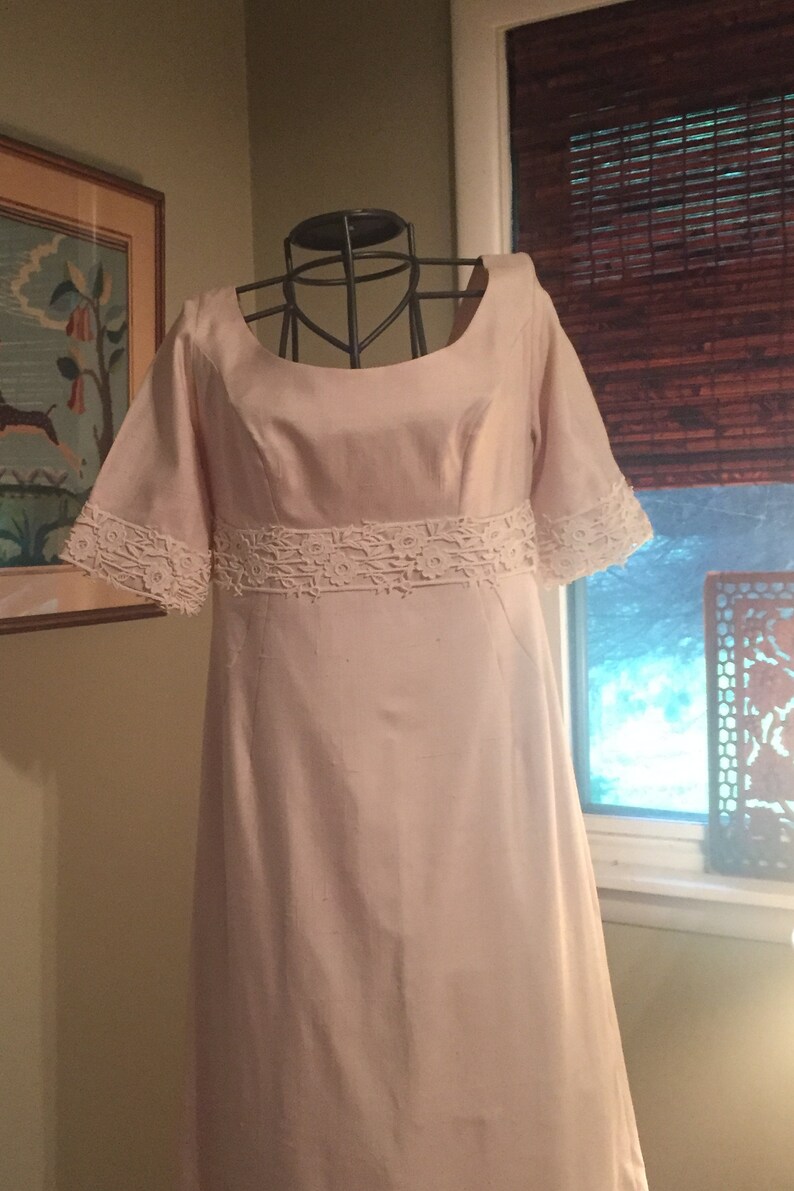 appliqu\u00e9 and pearlwork 1964 ivory silk wedding dress with rose lace
