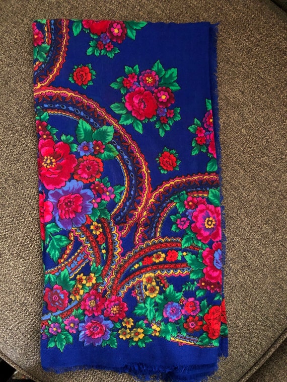 1980s Polish rose pattern head scarf