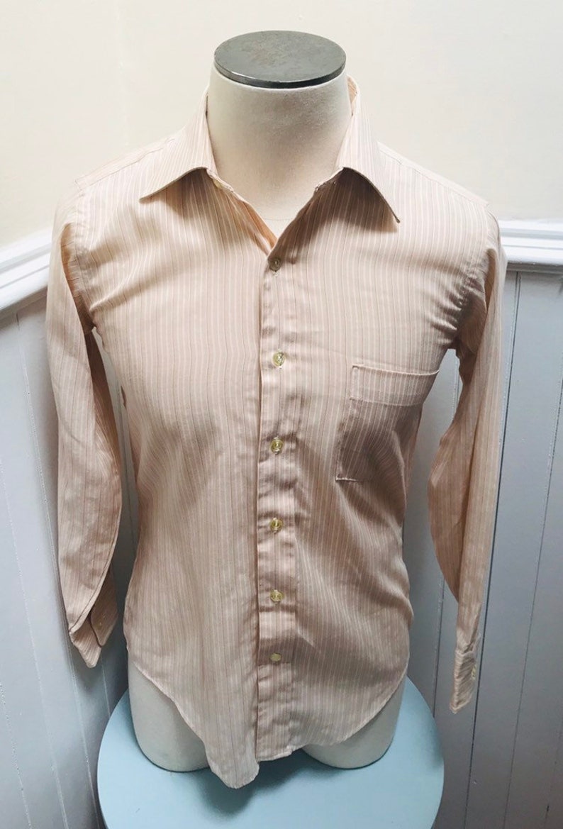 Vintage 1970s Striped Peach and White Men/'s Shirt by Arrow Mark V 15 32 33