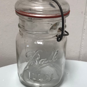 Vintage 1950s Ball Canning Mason Glas mit Drahtdeckelverschluss