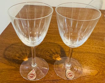 Vintage 1950s MCM Midcentury Etched Crystal Handcrafted Line & Dot Atomic Wine Glasses