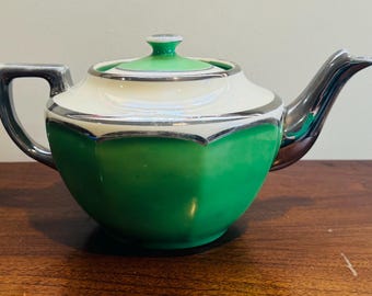 Fraunfelter China Co. Art Deco Green and Ivory Hard Porcelain Tea 