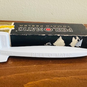 Vintage 1950s Peel o Matic Tomato Peeler