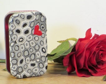 Black/white with Heart altered tin Art box